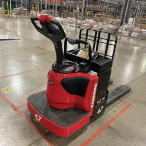 Raymond Pallet Mover