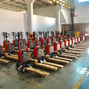 xe nâng pallet